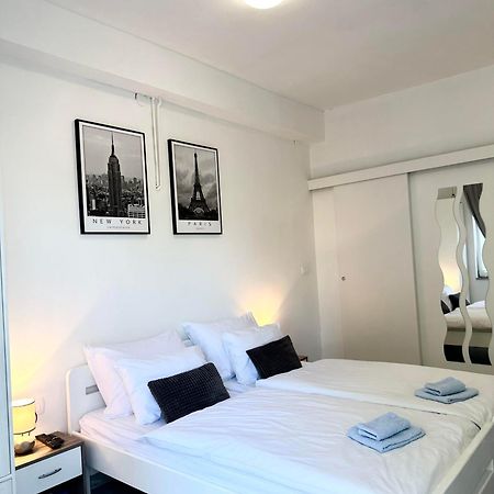 Studio Apartman Brletic Tounj Eksteriør bilde
